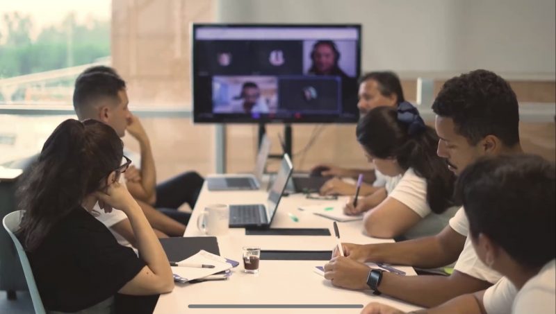 Equipes trabalham em conjunto para apresentar solu&ccedil;&otilde;es tecnol&oacute;gicas &aacute;geis e inovadoras para demanda da sociedade – Foto: Marcelo Feble