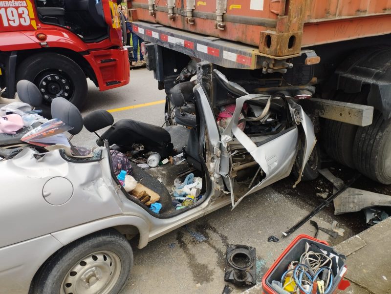 Motorista teve várias fraturas