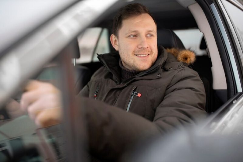 Homem aparece como representante do povo mais gentil no trânsito em Santa Catarina diz pesquisa