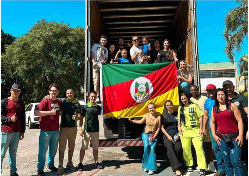 Lincoln Henrique, do Bragantino faz doa&ccedil;&otilde;es para o RS – Foto: Foto: Divulga&ccedil;&atilde;o