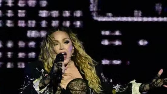 Atraso de uma hora, homenagens e mais: tudo que aconteceu no show histórico de Madonna no RJ