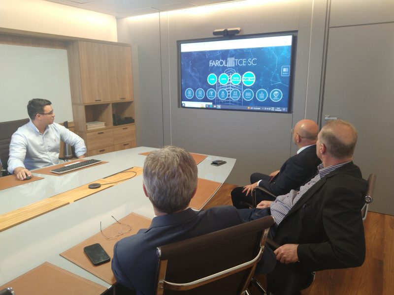 O TCESC (Tribunal de Contas de Santa Catarina) lan&ccedil;ou recentemente duas ferramentas para auxiliarem a atua&ccedil;&atilde;o do tribunal e ampliar a efici&ecirc;ncia do trabalho. Ontem, o presidente do TCESC, conselheiro Herneus De Nadal – Foto: N&iacute;colas Hor&aacute;cio/ND