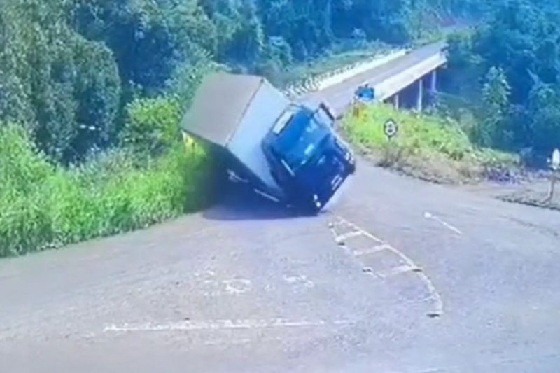 caminhão, doações, RS