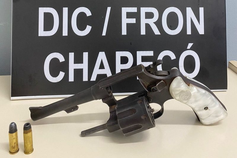 Pol&iacute;cia Civil apreendeu uma arma com o suspeito. – Foto: Pol&iacute;cia Civil/Divulga&ccedil;&atilde;o/ND