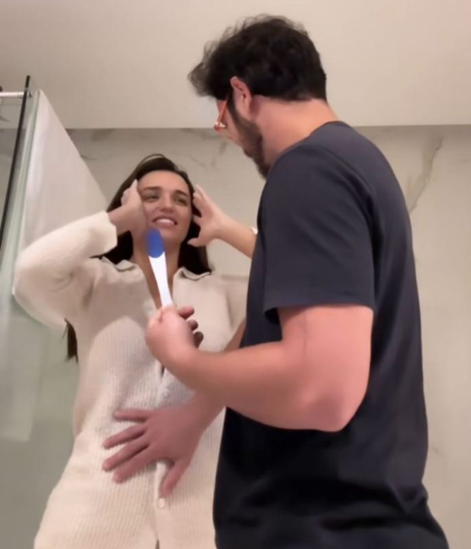 Rafa Kalimann mostrou a reação do casal ao descobrir a gravidez