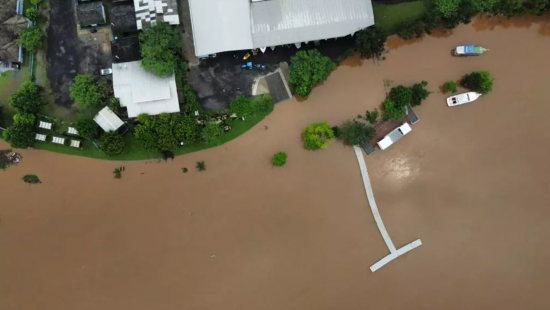 Rio Uruguai pode transbordar nas próximas horas em SC, alerta meteorologista