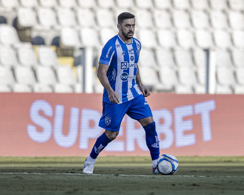 Robinho jogou no Avaí ano passado