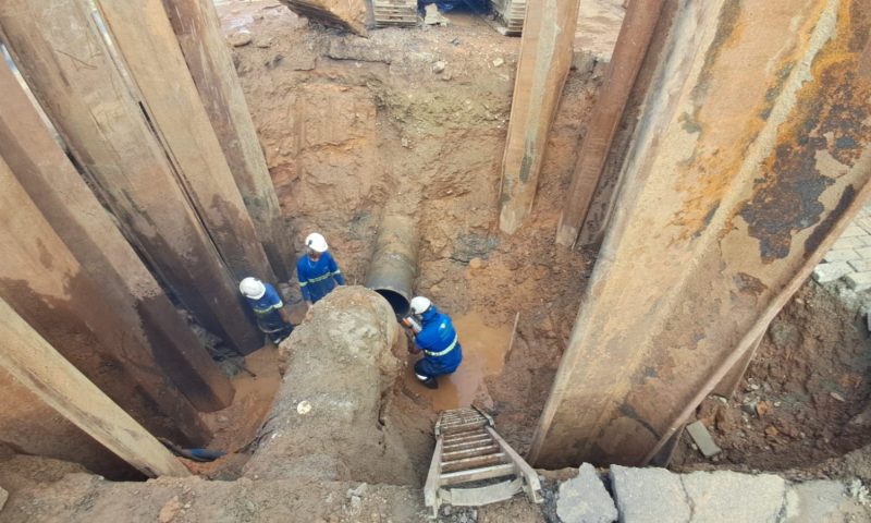 Rede de água passa por manutenção