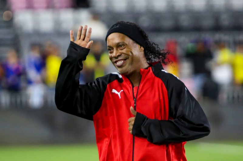 Ronaldinho é a estrela principal do evento