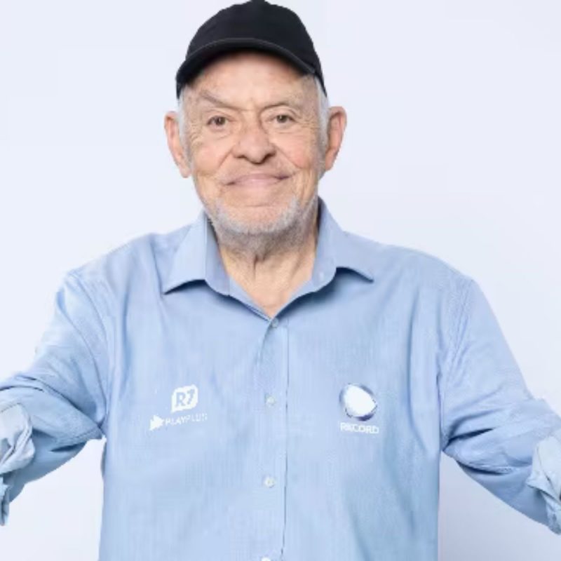 Silvio Luiz marcou v&aacute;rias gera&ccedil;&otilde;es no jornalismo esportivo – Foto: R7/Reprodu&ccedil;&atilde;o/ND