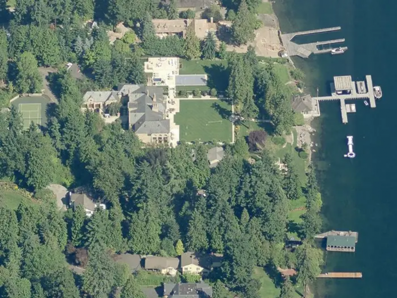 Vista a&eacute;rea do complexo de Ballmer, &agrave; beira do Lago Washington – Foto: Bing Maps/Business Insider/Reprodu&ccedil;&atilde;o/ND