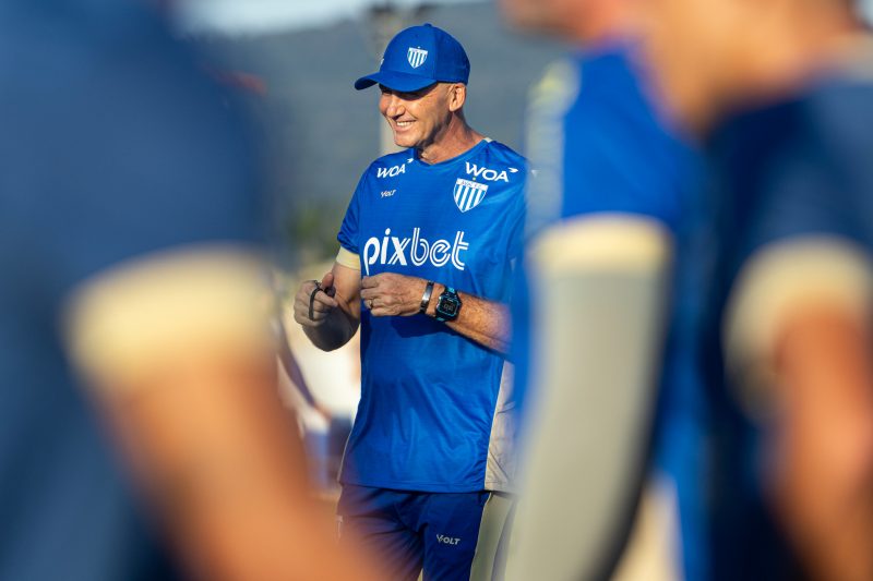 Gilmar Dal Pozzo comandou o Avaí em 16 partidas na Série B do Brasileiro