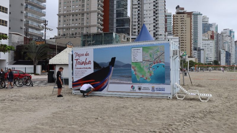 Pescadores de Balneário Camboriú culpam alargamento da orla por falta de tainhas &#8211; Foto: SECOM Balneário Camboriú/ Divulgação