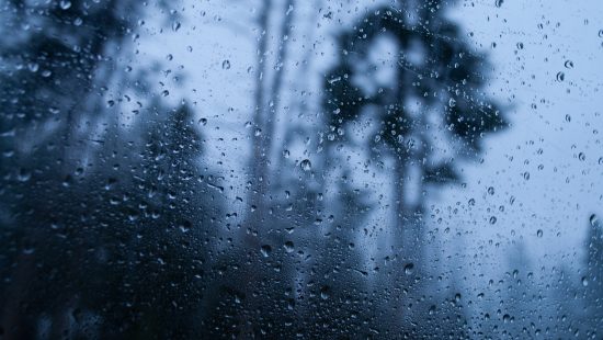 Temporais, ciclone e frio: o que esperar durante a semana em SC