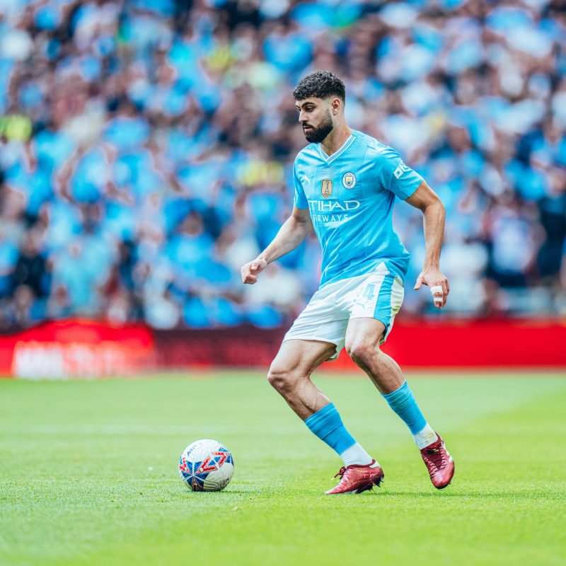 Zagueiro Gvardiol entregou no lance do primeiro gol do Manchester United e o City ficou com o vice