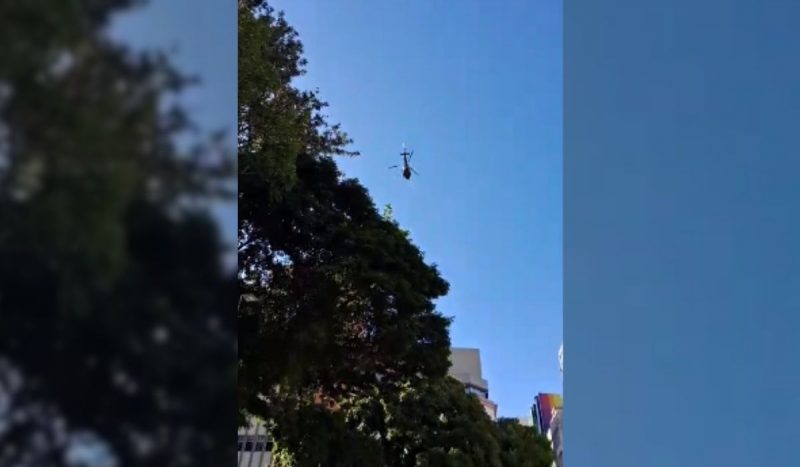 Helicóptero rondando a região deixou as pessoas intrigadas