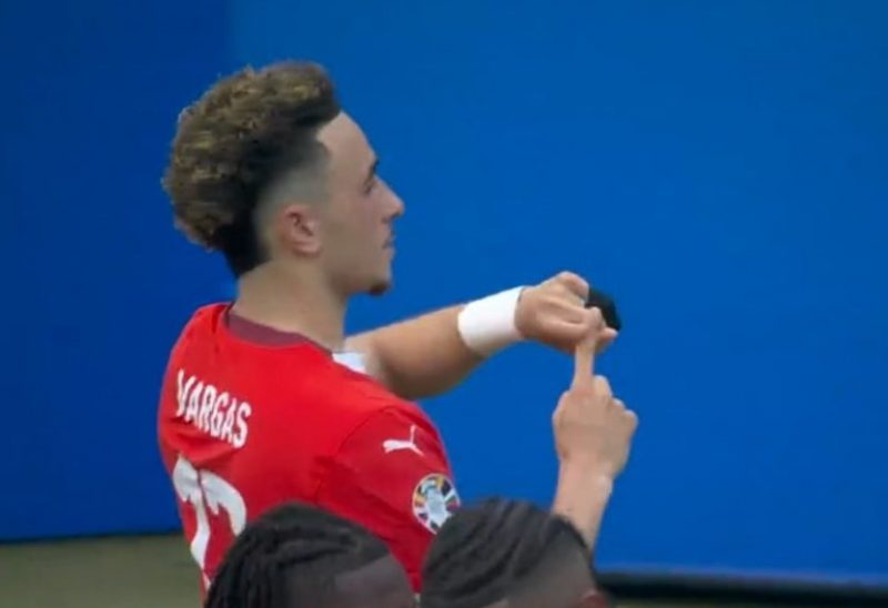 Atacante Ruben Vargas foi o respons&aacute;vel por gola&ccedil;o que classificou a Su&iacute;&ccedil;a para a pr&oacute;xima fase da Eurocopa – Foto: Reprodu&ccedil;&atilde;o/Redes Sociais