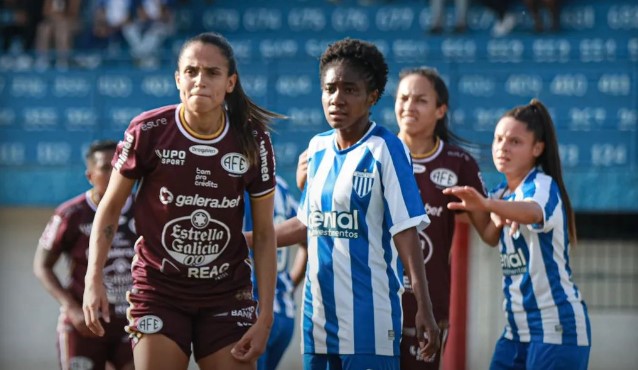 Avaí Kindermann não ganhou de ninguém em 11 jogos pelo Brasileirão Feminino