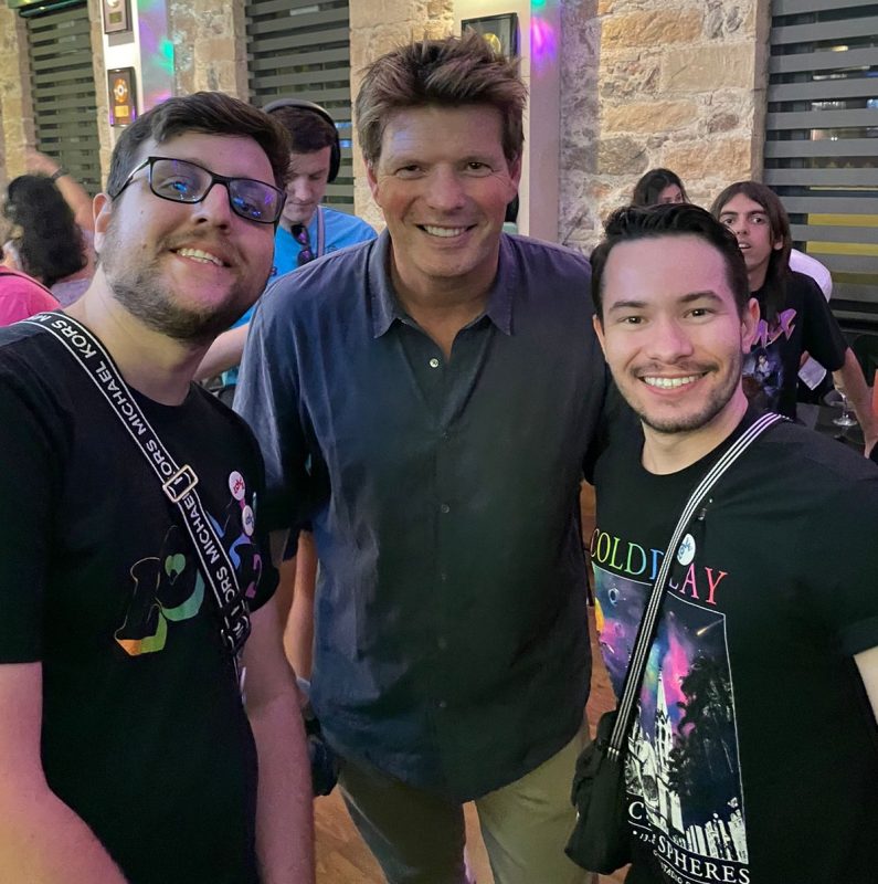 Conhecido pelos f&atilde;s da banda, Phil Harvey tamb&eacute;m &eacute; produtor do Coldplay – Foto: Arquivo pessoal/ND