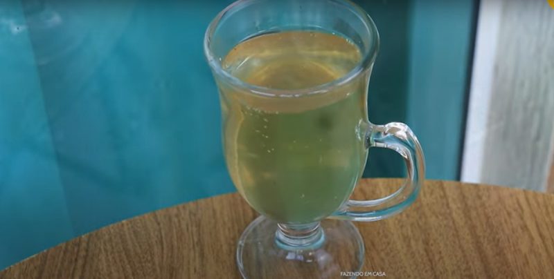 Chá para dormir rapidamente e a noite toda