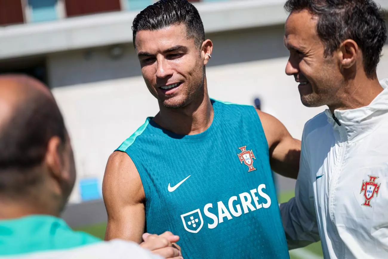 na foto aparece Cristiano Ronaldo que pode ir à Copa do Mundo 2026 pela seleção portuguesa