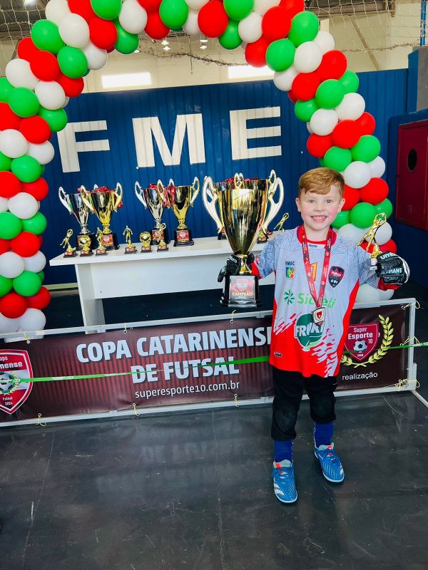 Matheus &eacute; neto do Baga, atual treinador do Bela Vista e com v&aacute;rios t&iacute;tulos no futebol amador. – Foto: divulga&ccedil;&atilde;o/ND