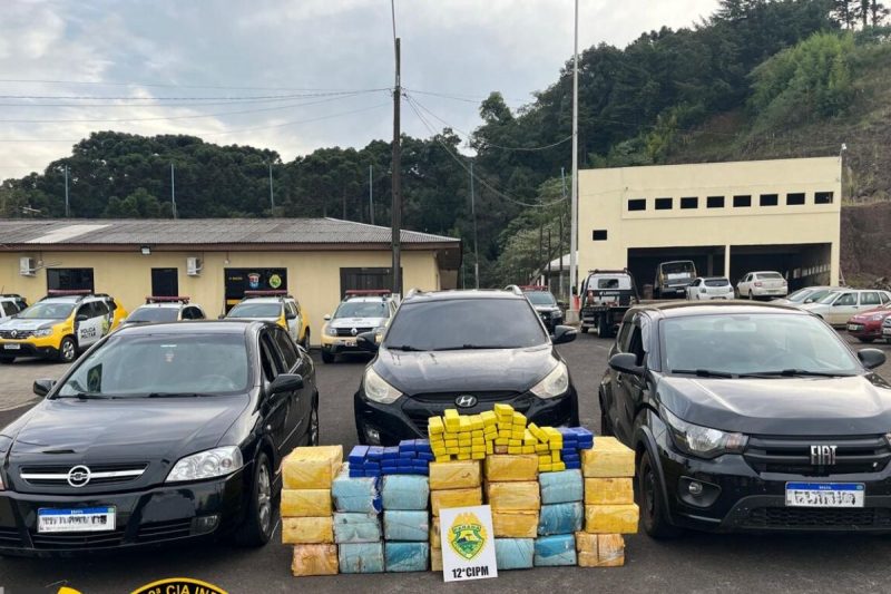 Maconha localizada em veículo 