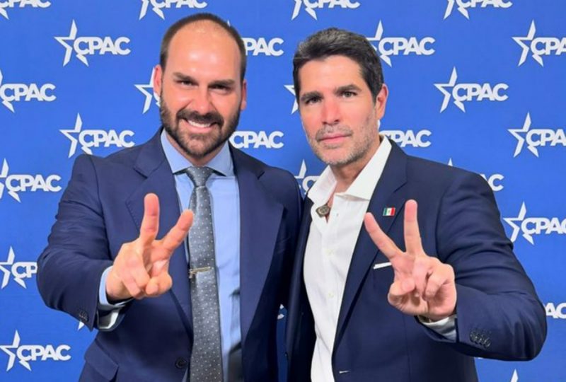 Eduardo Bolsonaro e Ver&aacute;stegui em evento de conservadores – Foto: Reprodu&ccedil;&atilde;o/Instagram/ND