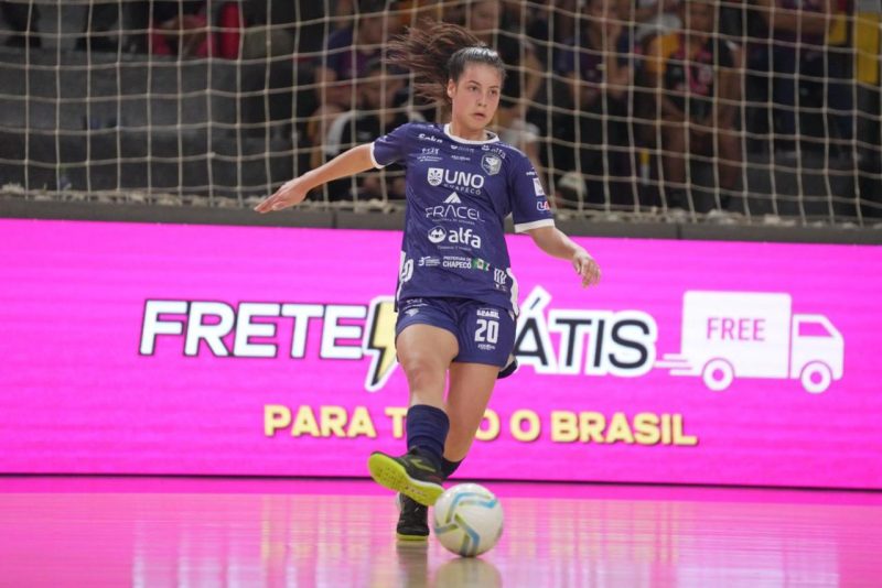 Futsal de Chapecó vence em competição 