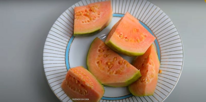 Goiaba ajuda na produção de colágeno