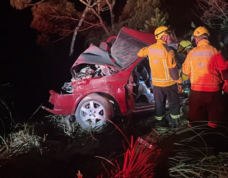 Acidente em rodovia de SC causa seis mortes e deixa duas pessoas feridas – Foto: PMRv/Divulga&ccedil;&atilde;o/ND