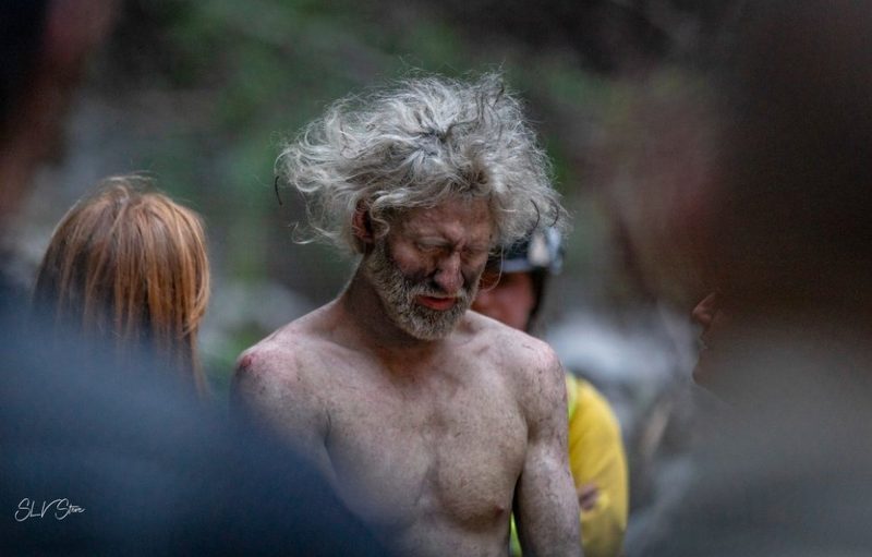 Homem sobrevive 10 dias na mata com 'dieta da água' 