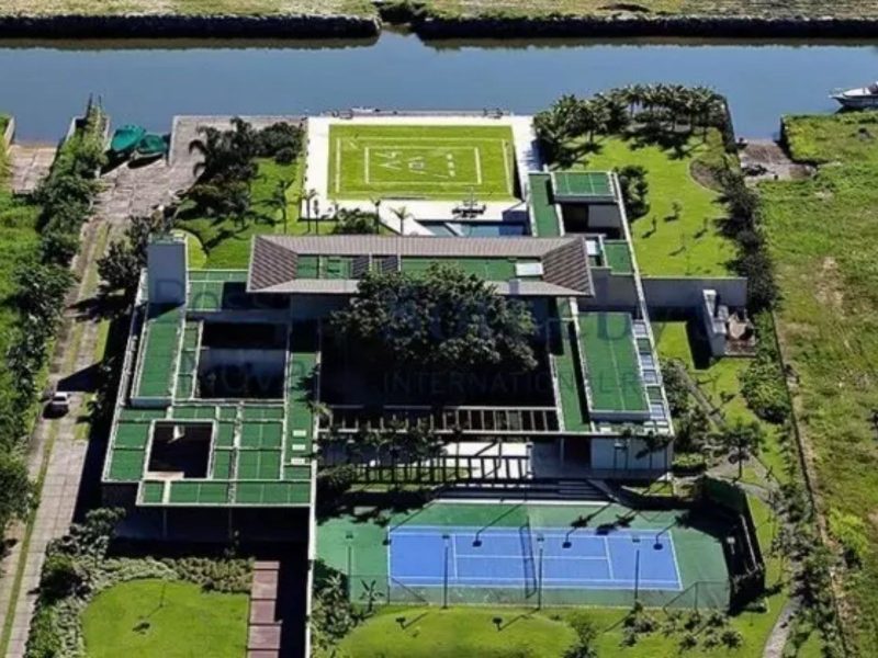 A mansão de Neymar fica localizada em Mangaratiba, na Costa Verde do Rio de Janeiro