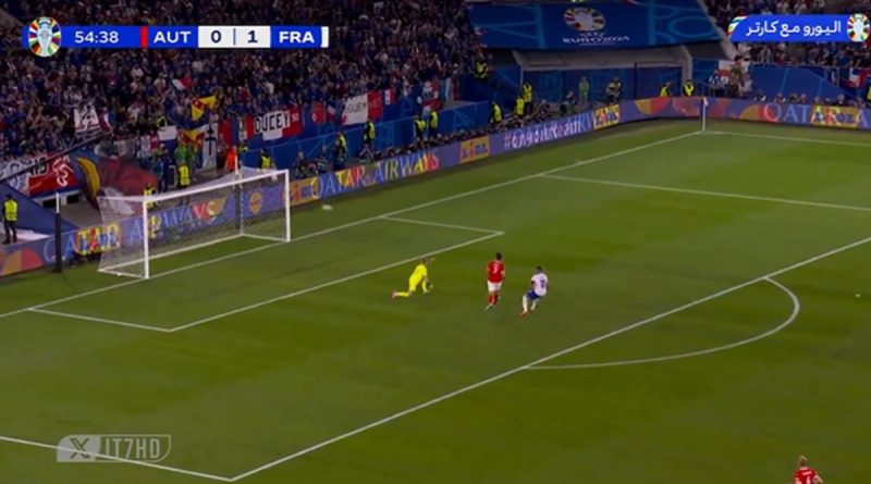 Mbappé perdeu gol incrível em partida da Eurocopa