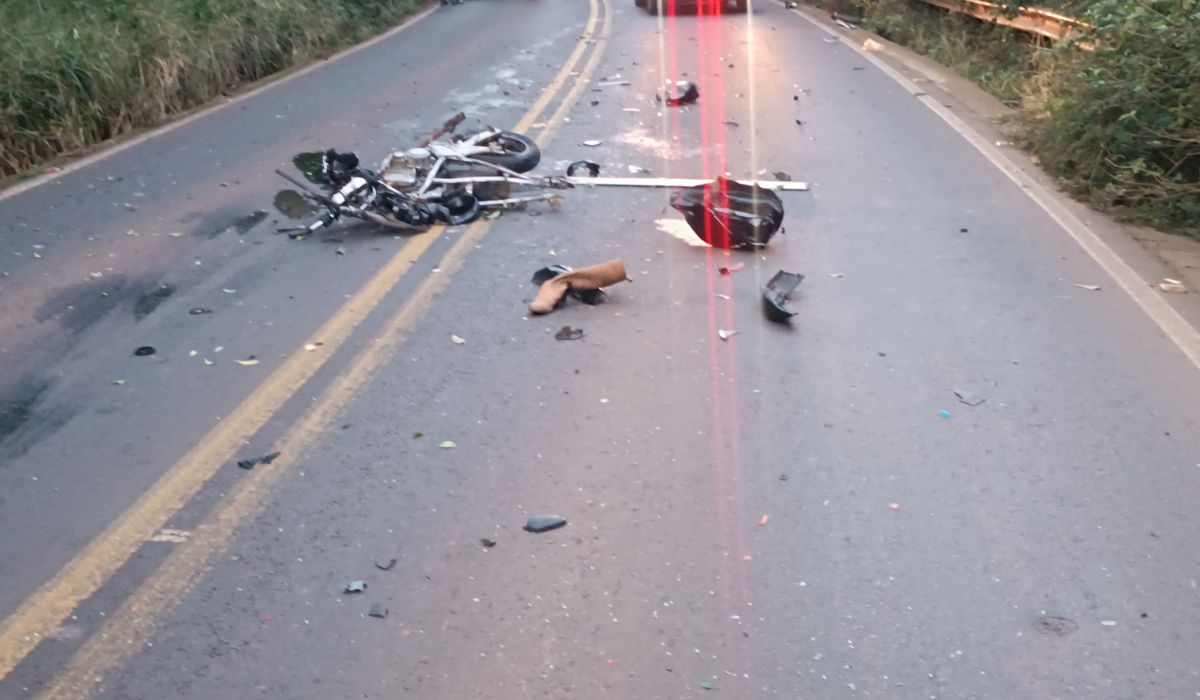 Motociclista Morre Após Bater Em Carro E Ser Atropelado Por Caminhão Em Sc 7468