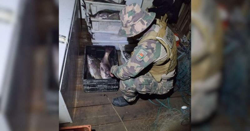 Homens que estavam no rancho de pesca fugiram – Foto: PMa/Divulga&ccedil;&atilde;o/ND