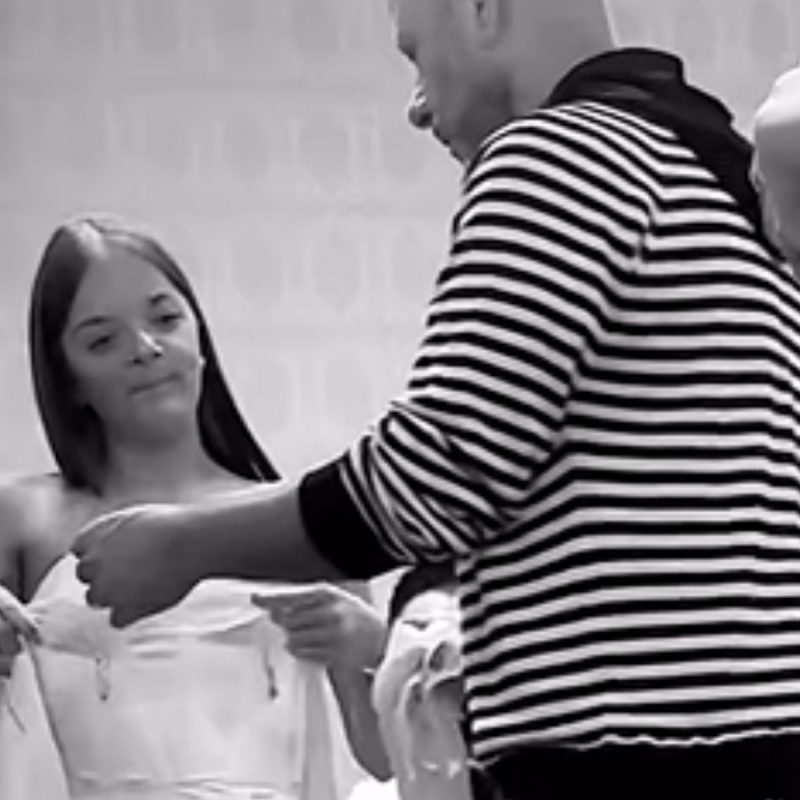 Tomara que caia com cauda semi sereia: vestido dos 15 anos de Rafa Justus divide opiniões 