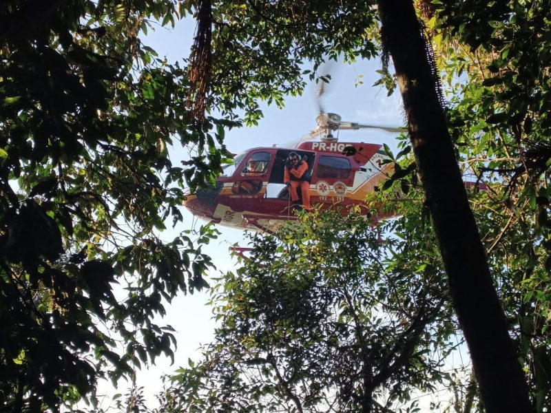 Trilha: dupla fica ferida e precisa ser resgatada por helicópteros em SC