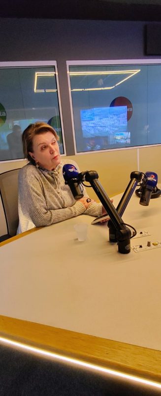 Simone Schramm,secret&aacute;ria executiva da Associa&ccedil;&atilde;o dos Munic&iacute;pios do Nordeste de Santa Catarina (Amunesc) – Foto: C&eacute;sar Jr.