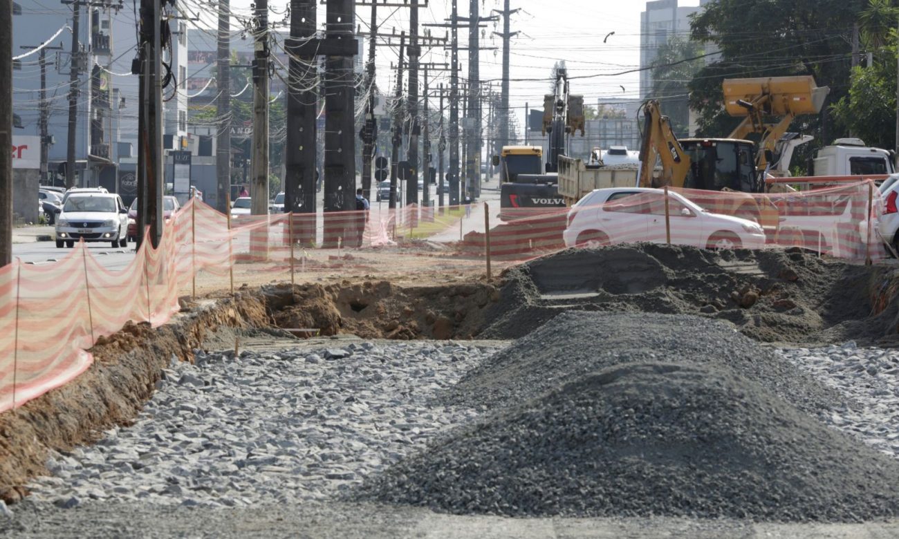 Veja como estão obras de duplicação de importante avenida de Joinville - Prefeitura de Joinville/Reprodução/ND