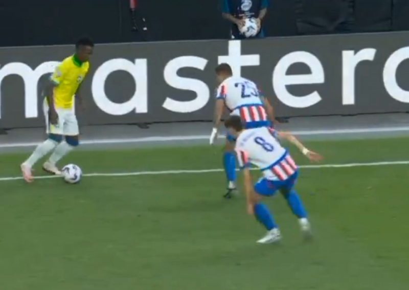 Vini Jr. foi o grande destaque da Seleção Brasileira na vitória sobre o Paraguai