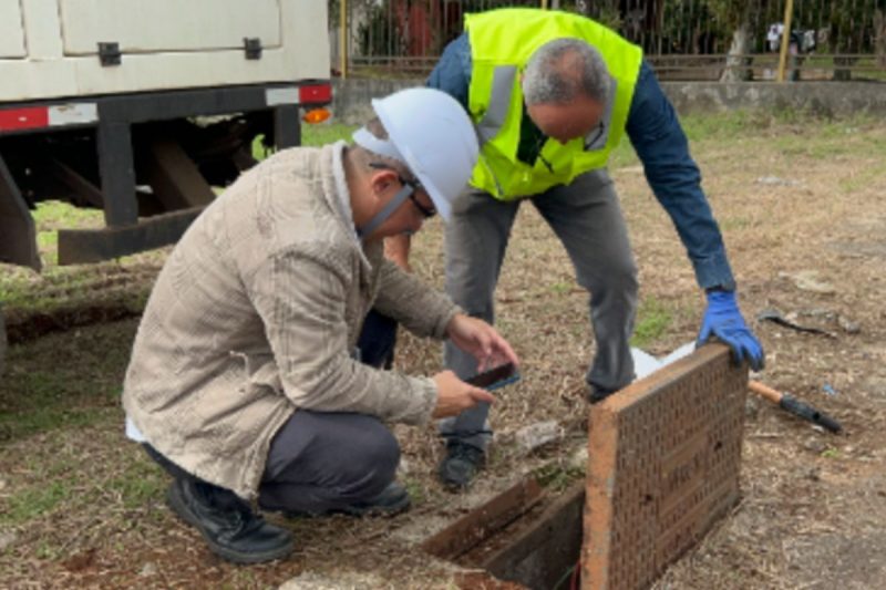 Estrutura de iluminação passou por perícia na BR-480 em Chapecó 