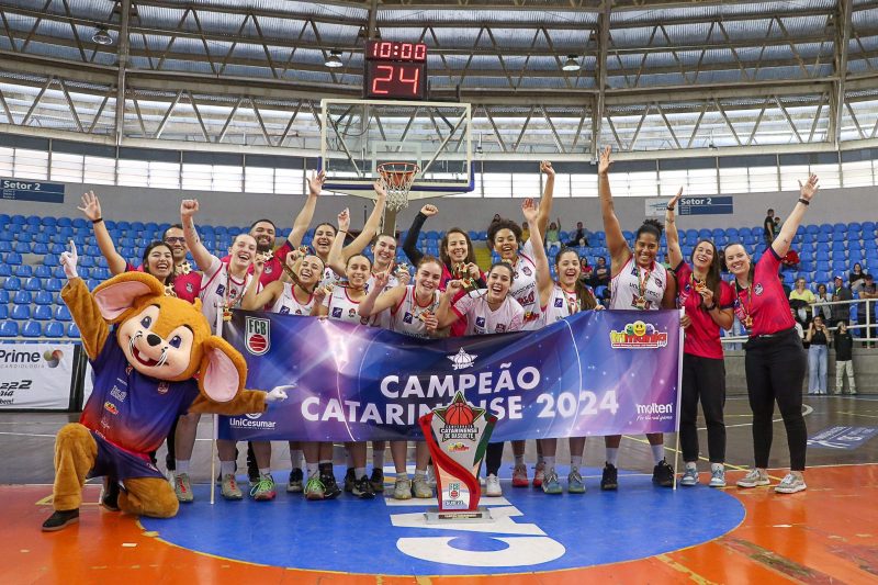 Equipe de Blumenau ficou com o título