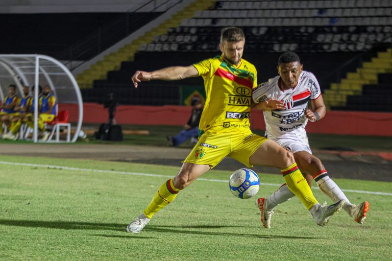 Brusque empatou o nono jogo na Série B do Campeonato Brasileiro