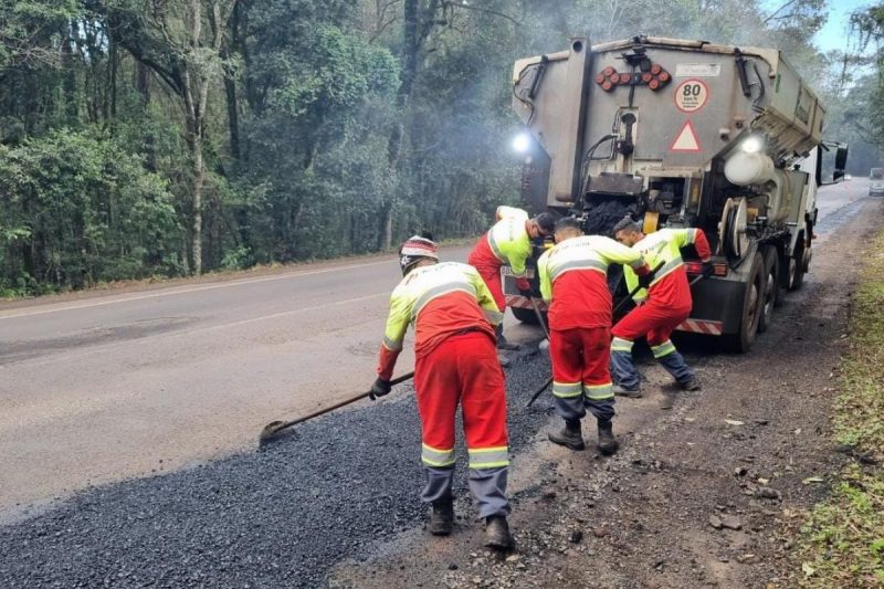 esquema de 'pare e siga'