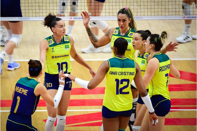 Brasil chega como uma das favoritas &agrave; conquista da medalha de ouro nas Olimp&iacute;adas de Paris 2024 – Foto: Volleyball World/Reprodu&ccedil;&atilde;o/ND