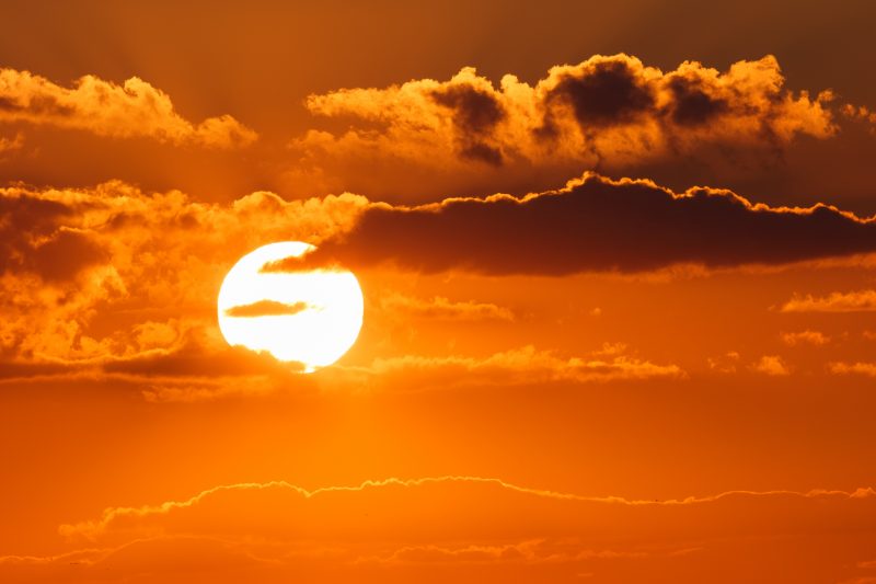 Sol e aumento de temperaturas previstos para esta semana 