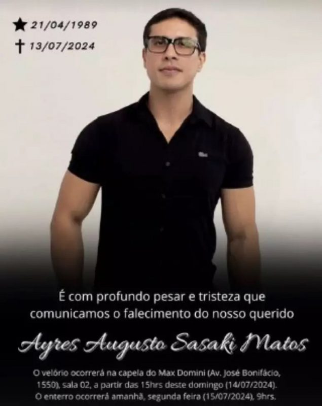 Cantor morre durante show após levar descarga elétrica