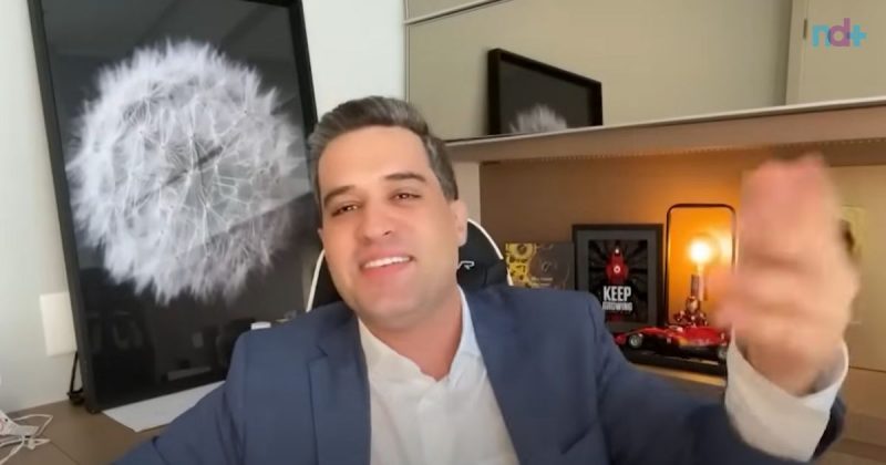 Imagem de médico que acaba com estômago alto, gastrite e má digestão