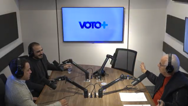 Upiara Boschi, Paulo Cesar e Moacir Pereira no primeiro episódio do podcast Voto +